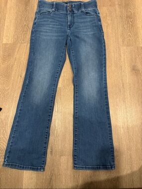 Nine West Women’s Blue Mid-Rise Straight Jeans